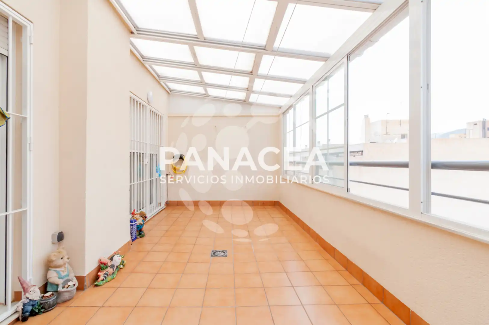 Terraza de Ático en venta en Roquetas de Mar con Aire acondicionado, Terraza y Amueblado