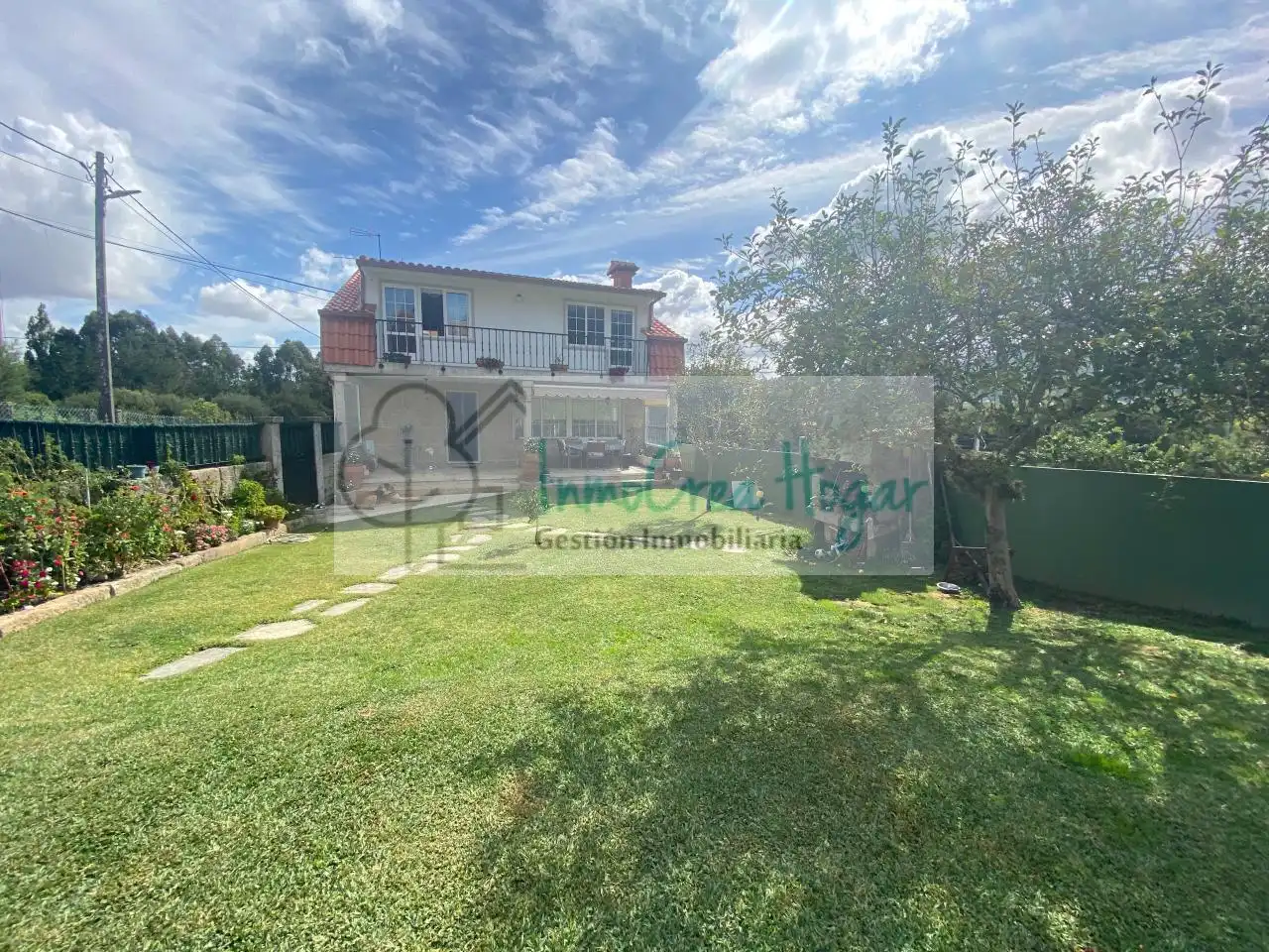Jardí de Casa o xalet en venda en Vigo  amb Calefacció, Jardí privat i Terrassa