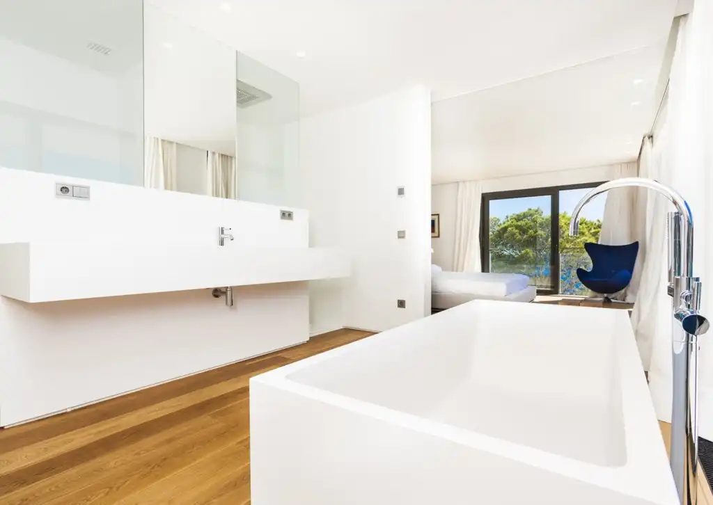 Houses for sale in Es Camp de Mar