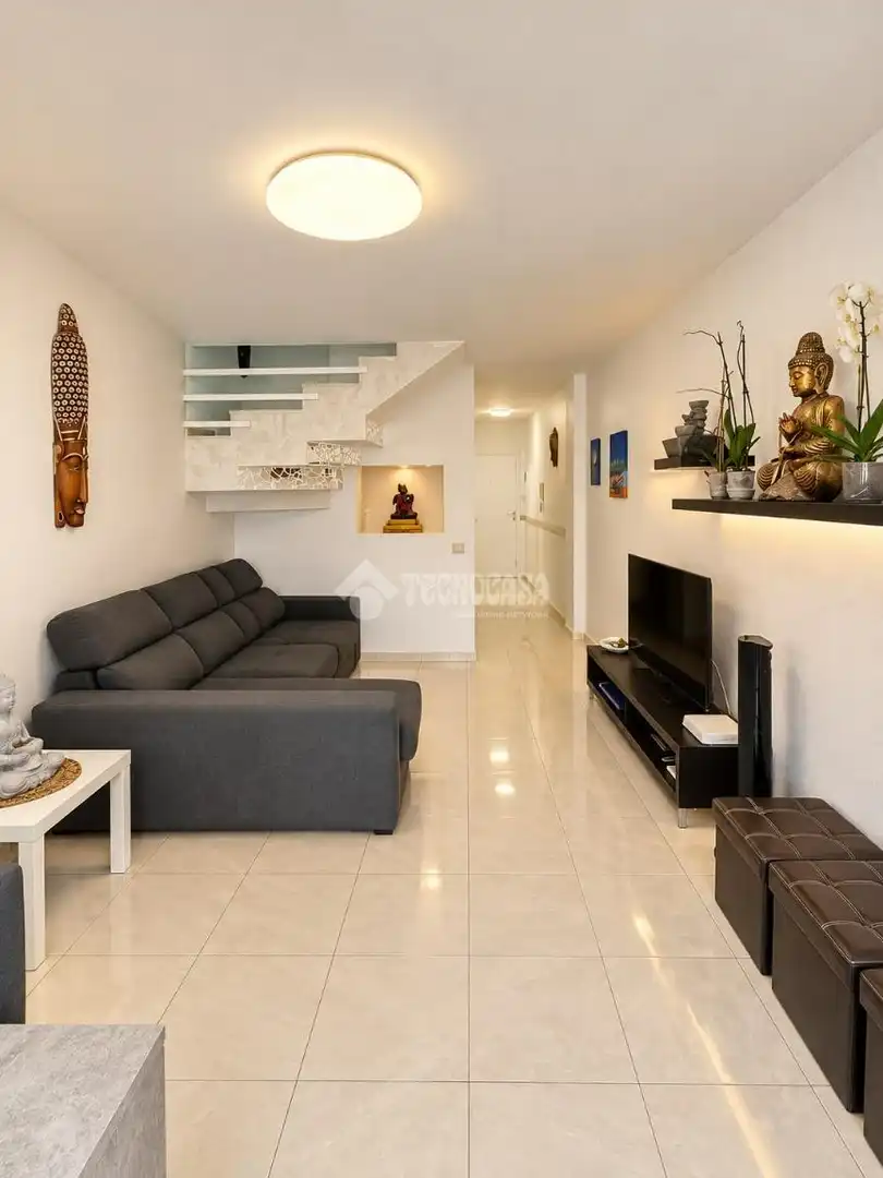 Sala de estar de Piso en venta en Adeje con Balcón