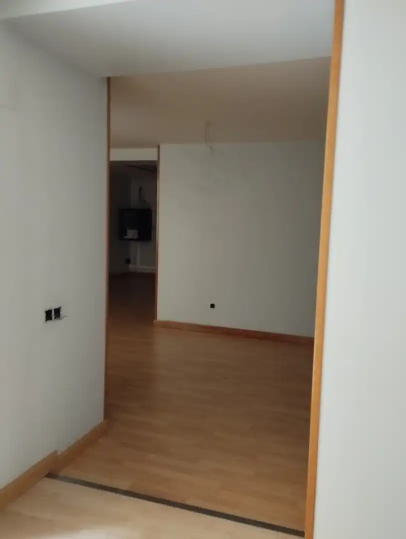 Commercial properties for rent in Zaragoza  with Air Conditioner, Heating and Parquet flooring