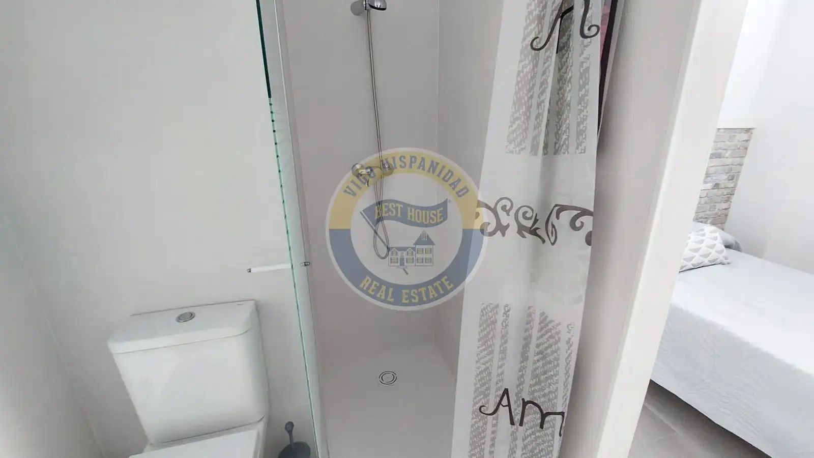 Badezimmer von Erdgeschoss zum Verkauf in Vigo 
