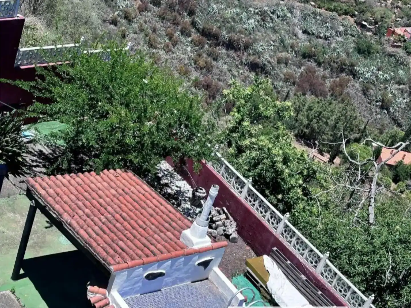 Vista exterior de Casa o xalet en venda en Vega de San Mateo amb Aire condicionat, Piscina i Balcó