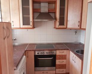 Kitchen of Flat for sale in  Zaragoza Capital  with Heating, Storage room and Oven