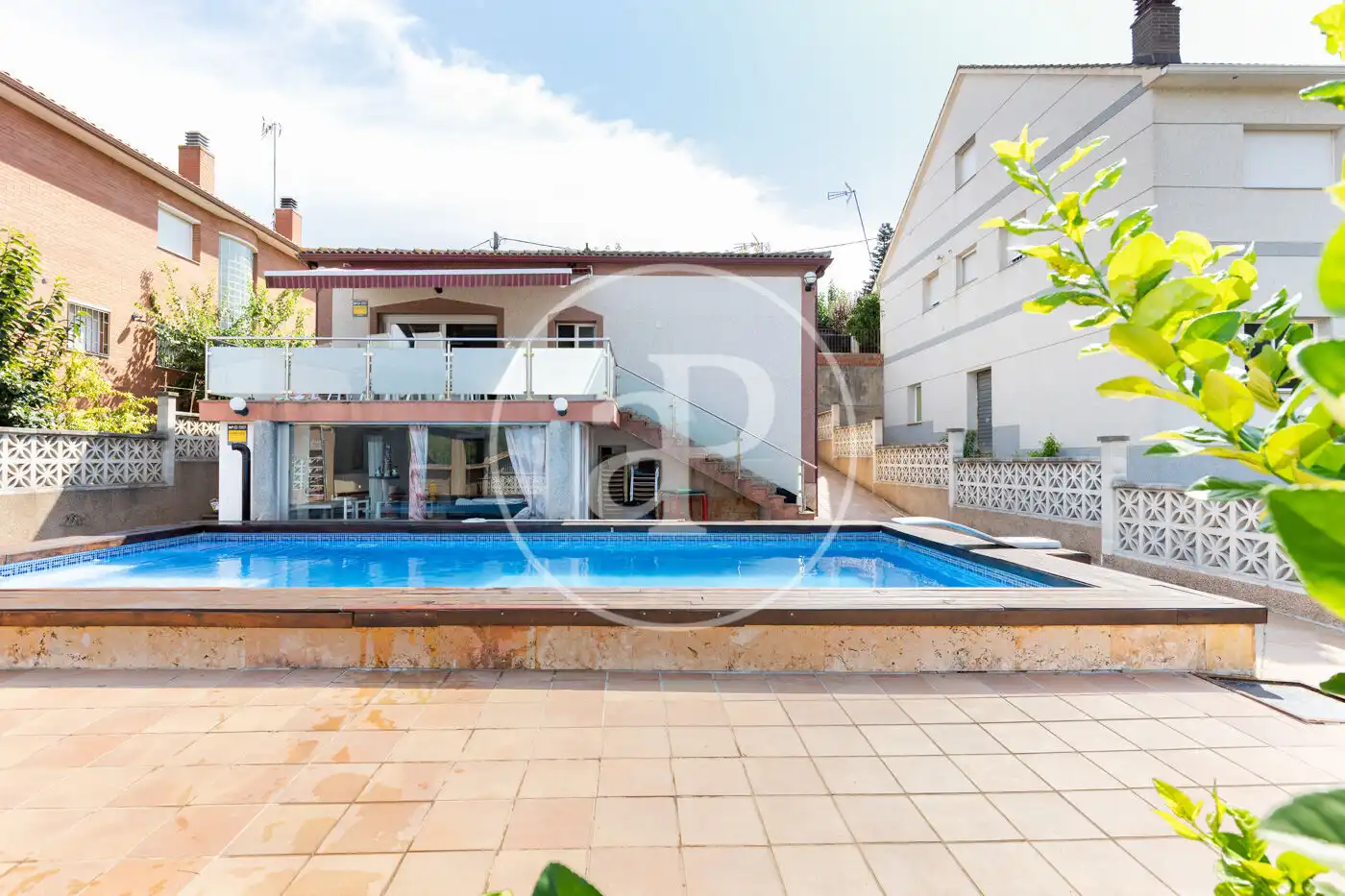 Swimming pool of Flat for sale in Rubí  with Air Conditioner, Heating and Private garden