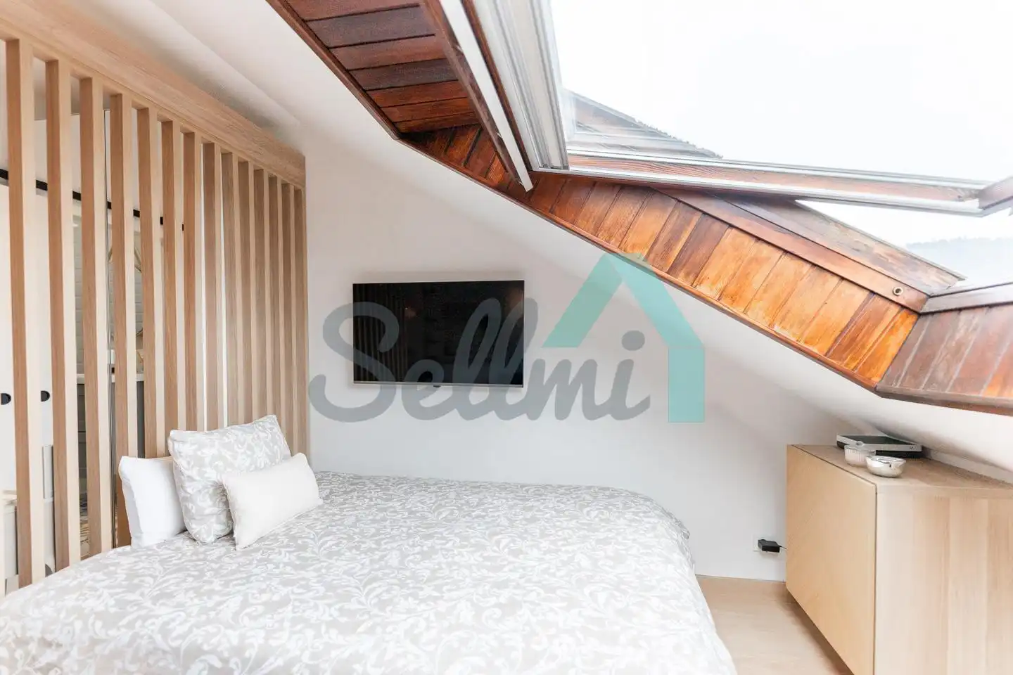 Habitación de Estudio de alquiler en Oviedo  con Calefacción, Amueblado y Internet