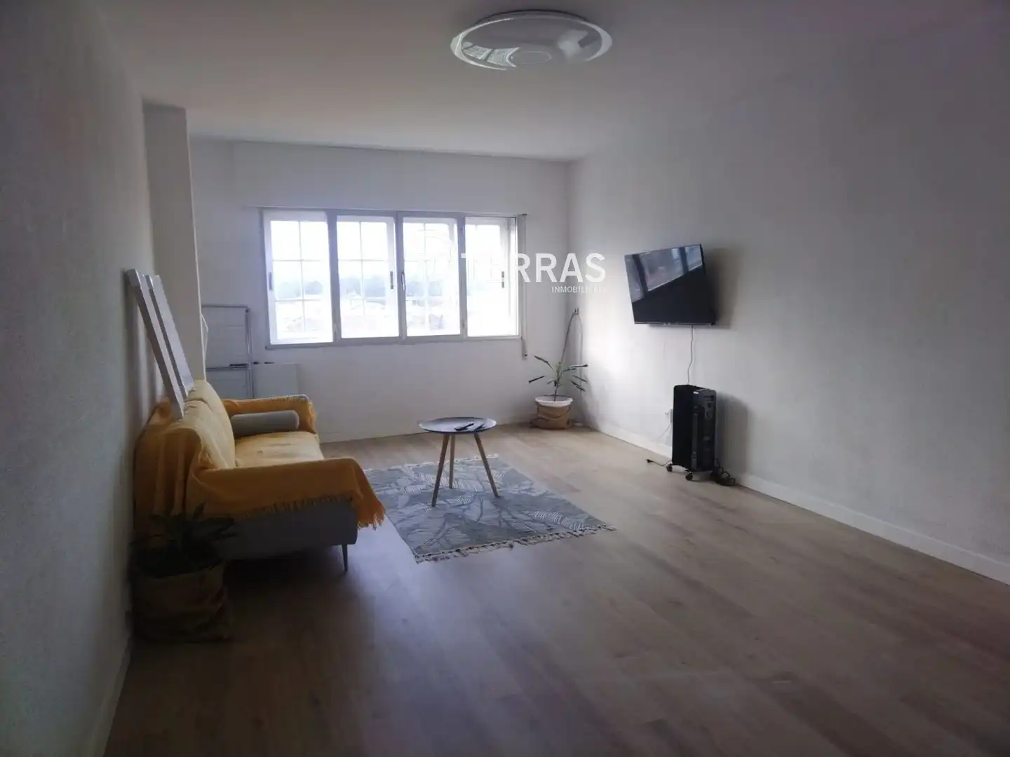 Bedroom of Flat for sale in Vilanova de Arousa  with Heating and Furnished