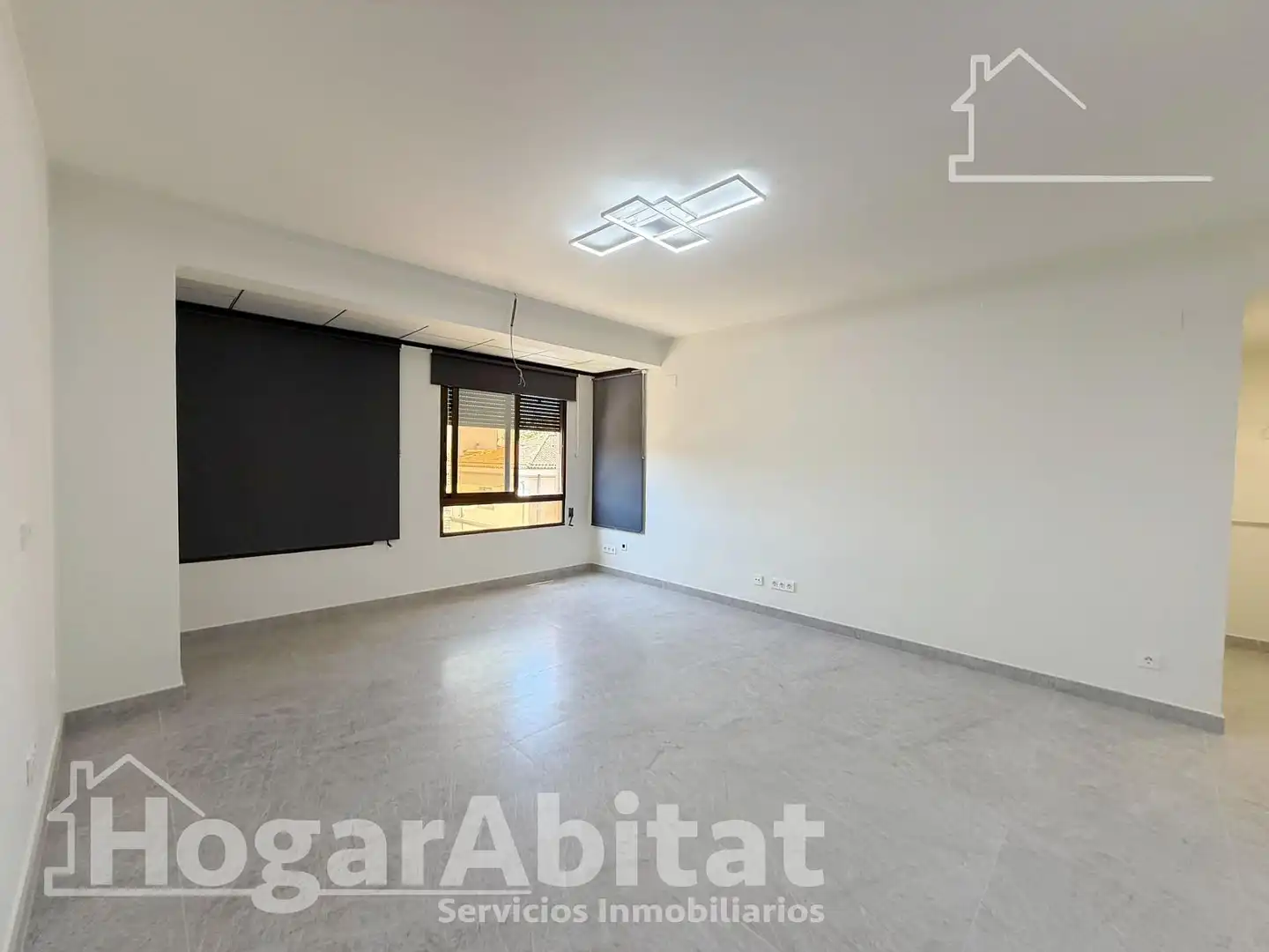 Sala d'estar de Pis en venda en Sagunto / Sagunt amb Aire condicionat