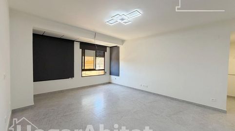 Foto 5 de Pis en venda a Avenida Nueve de Octubre, Centro Puerto, Sagunto / Sagunt
