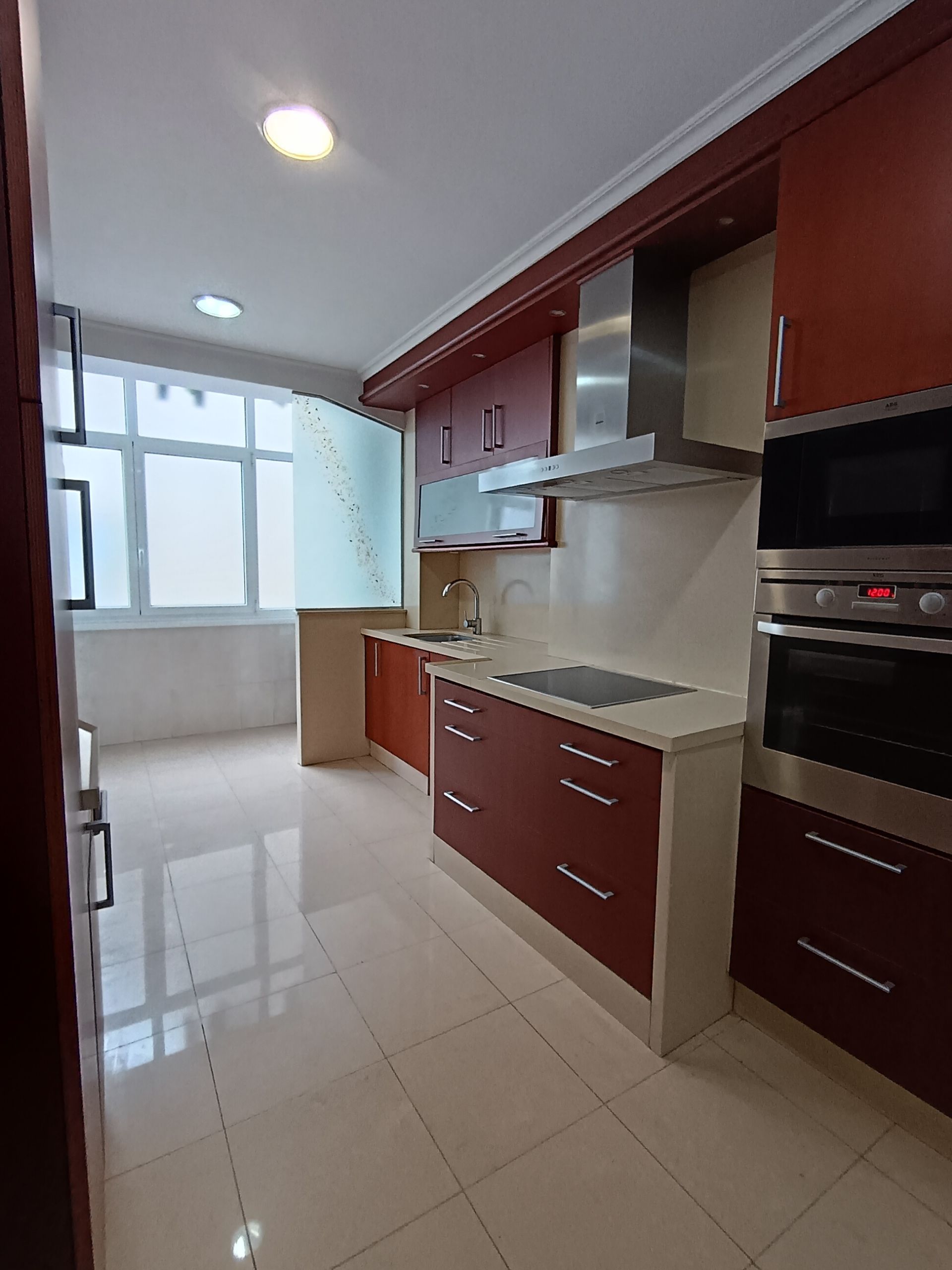 Cuina de Pis de lloguer en A Coruña Capital  amb Calefacció