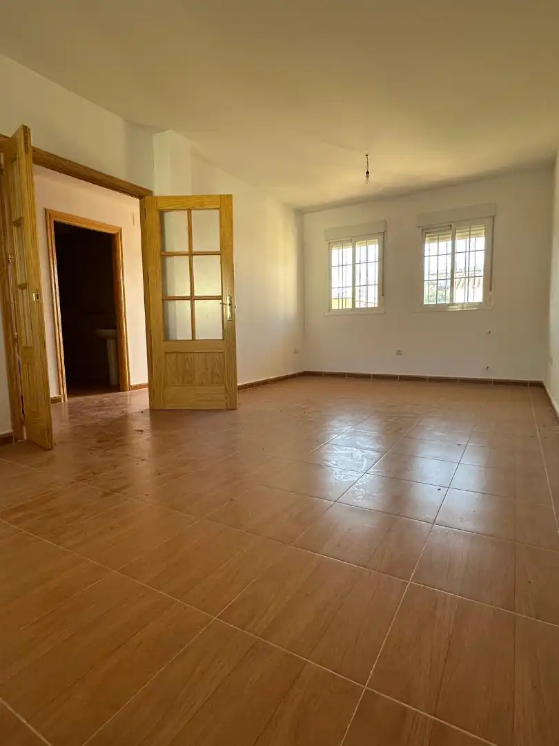 Casa adosada en venta en Lobón con Terraza y Balcón