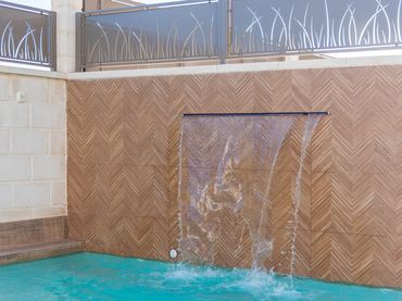Detached house with pool for sale in Calle Taray