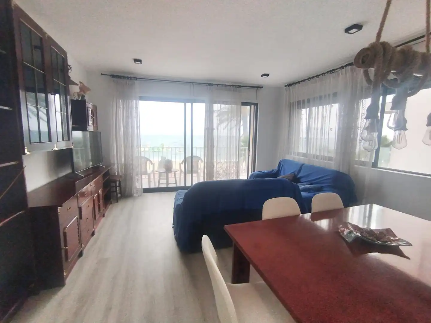 Sala d'estar de Pis de lloguer en Lloret de Mar amb Calefacció, Moblat i Balcó