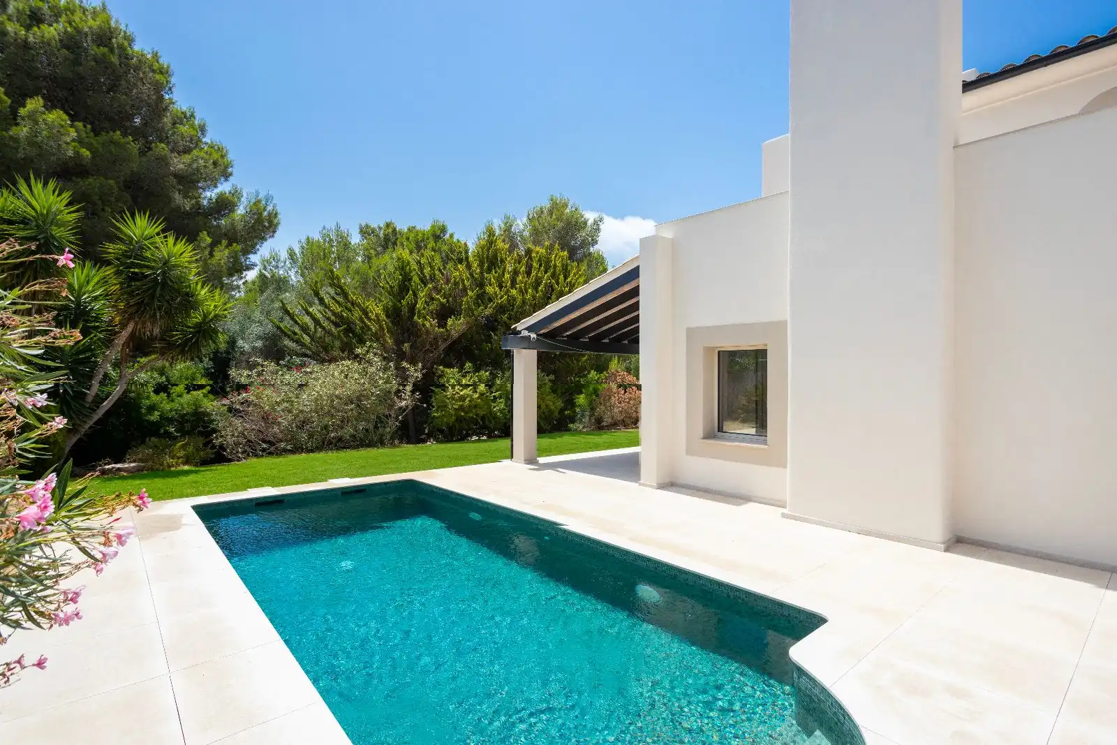 Piscina de Casa o chalet en venta en Calvià con Aire acondicionado, Calefacción y Jardín privado