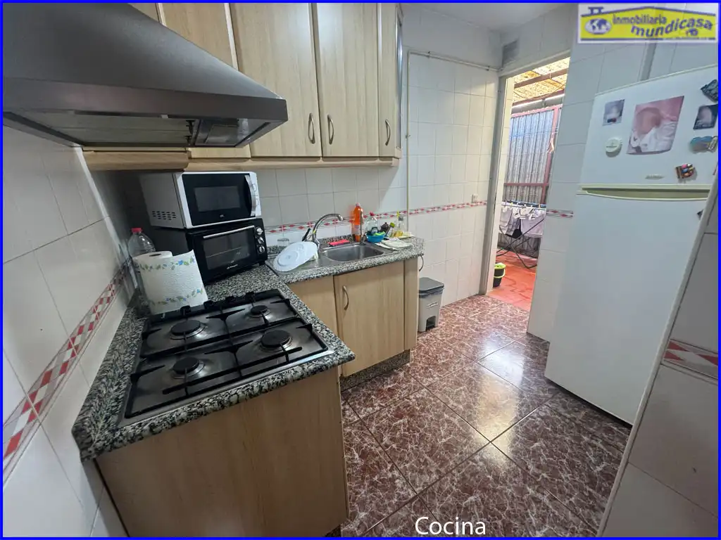 Cuina de Pis en venda en Santomera amb Aire condicionat i Balcó