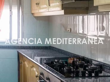Piso con ascensor en venta en Calle VELAZQUEZ