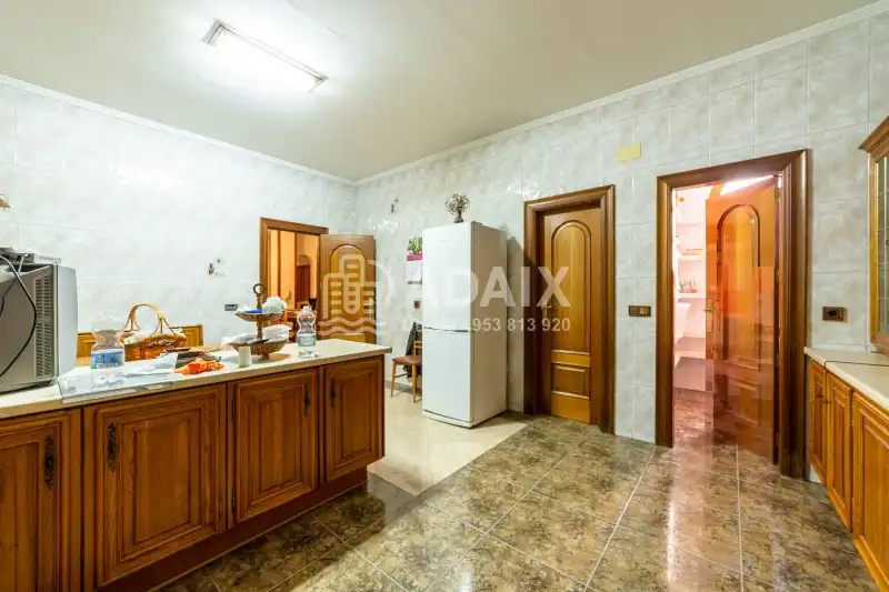 Küche von Haus oder Chalet zum Verkauf in Úbeda mit Terrasse, Abstellraum und Balkon
