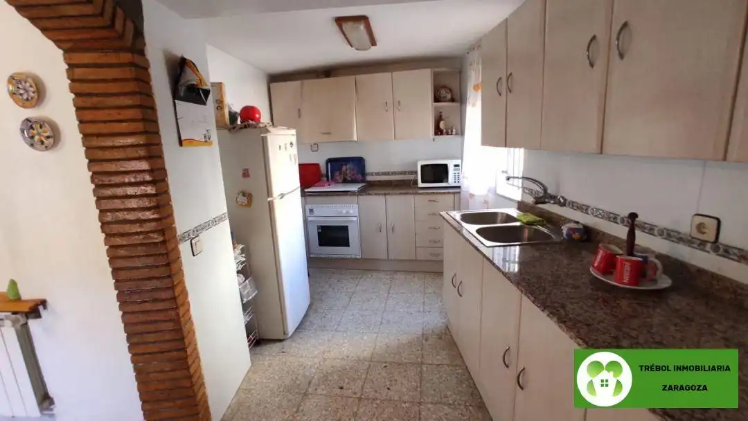 Cocina de Casa o chalet en venta en Escatrón con Aire acondicionado, Calefacción y Terraza