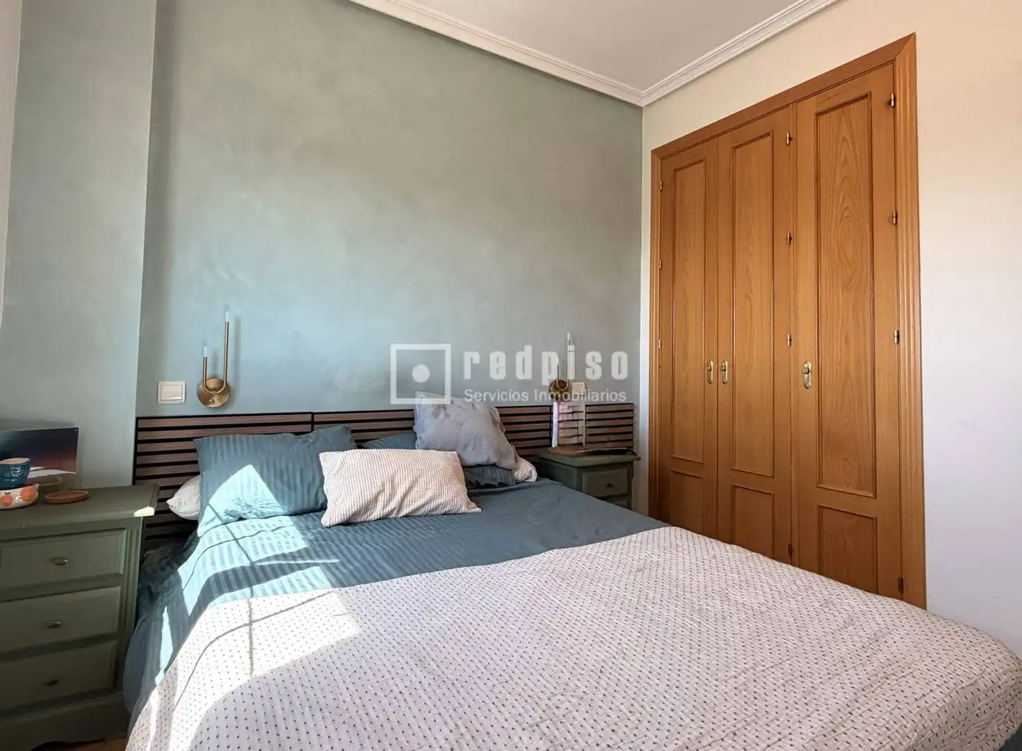 Bedroom of Flat for sale in Madrid  with Air Conditioner, Heating and Private garden
