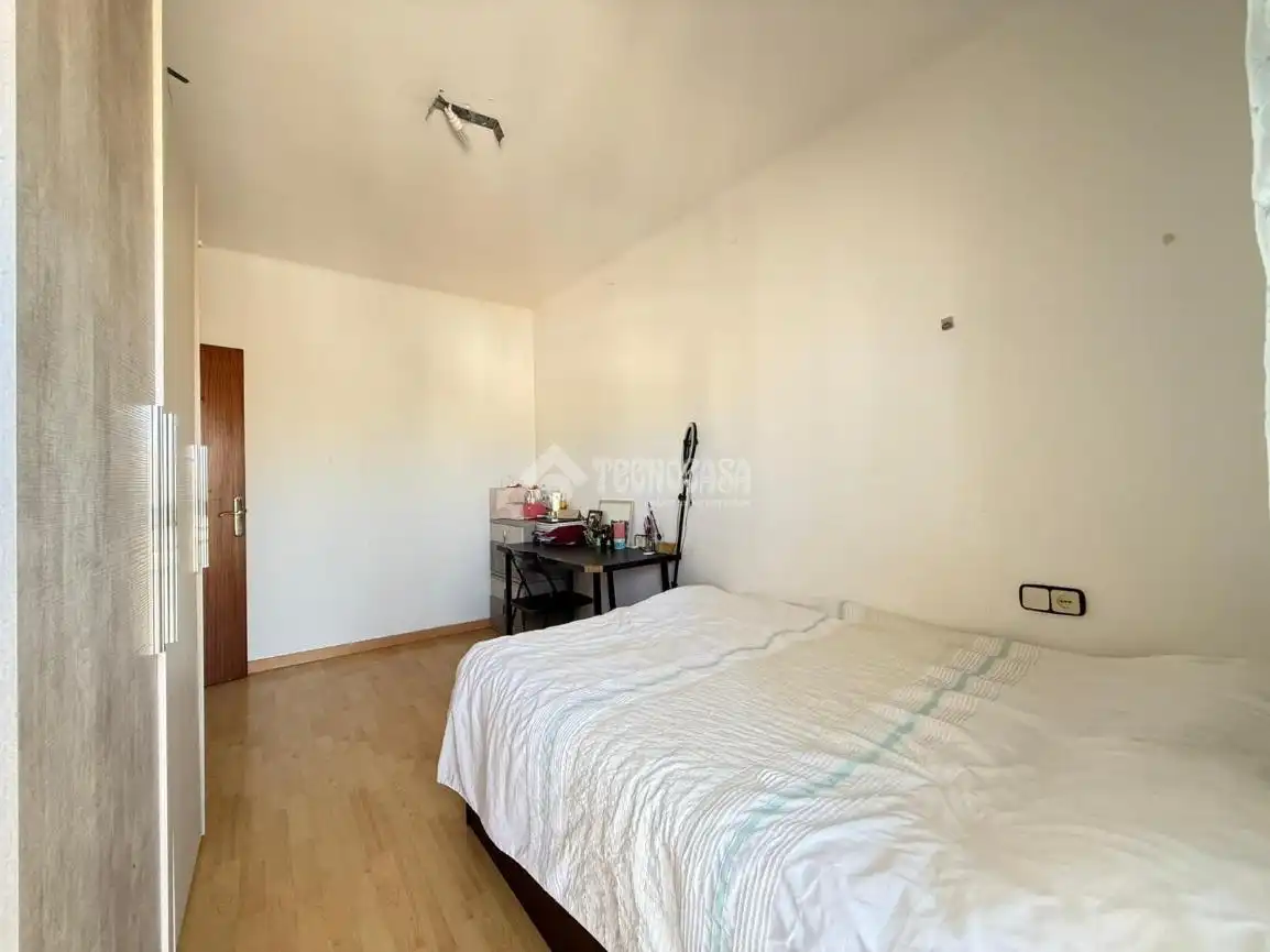 Appartamento con terrazza in vendita a Cerdanyola, imagen 7