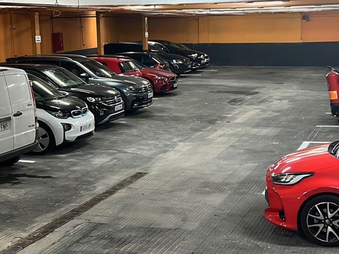 Aparcament de Garatge de lloguer en  Madrid Capital amb Alarma