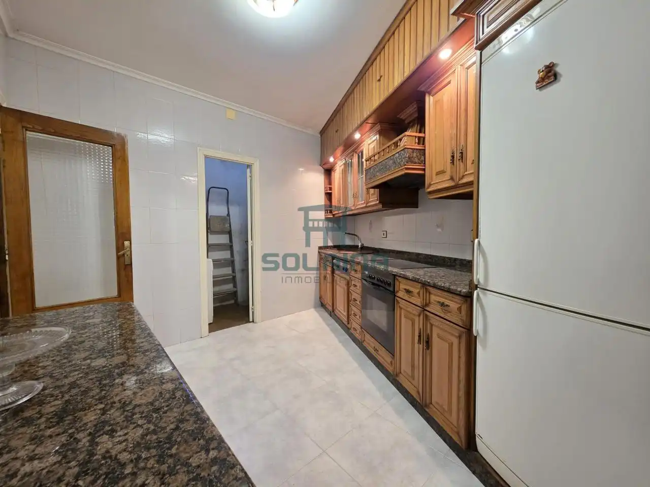 Kitchen of Flat for sale in Ourense Capital   with Heating, Storage room and Furnished