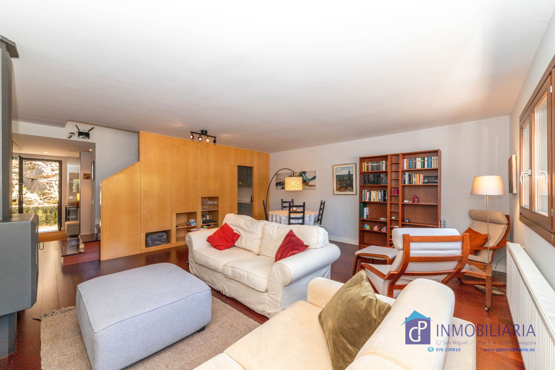 Living room of Single-family semi-detached for sale in Benasque  with Heating, Parquet flooring and Oven