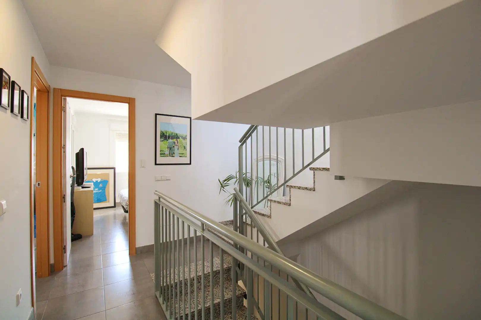 Casa adosada en venta en Alhaurín de la Torre con Aire acondicionado, Jardín privado y Terraza