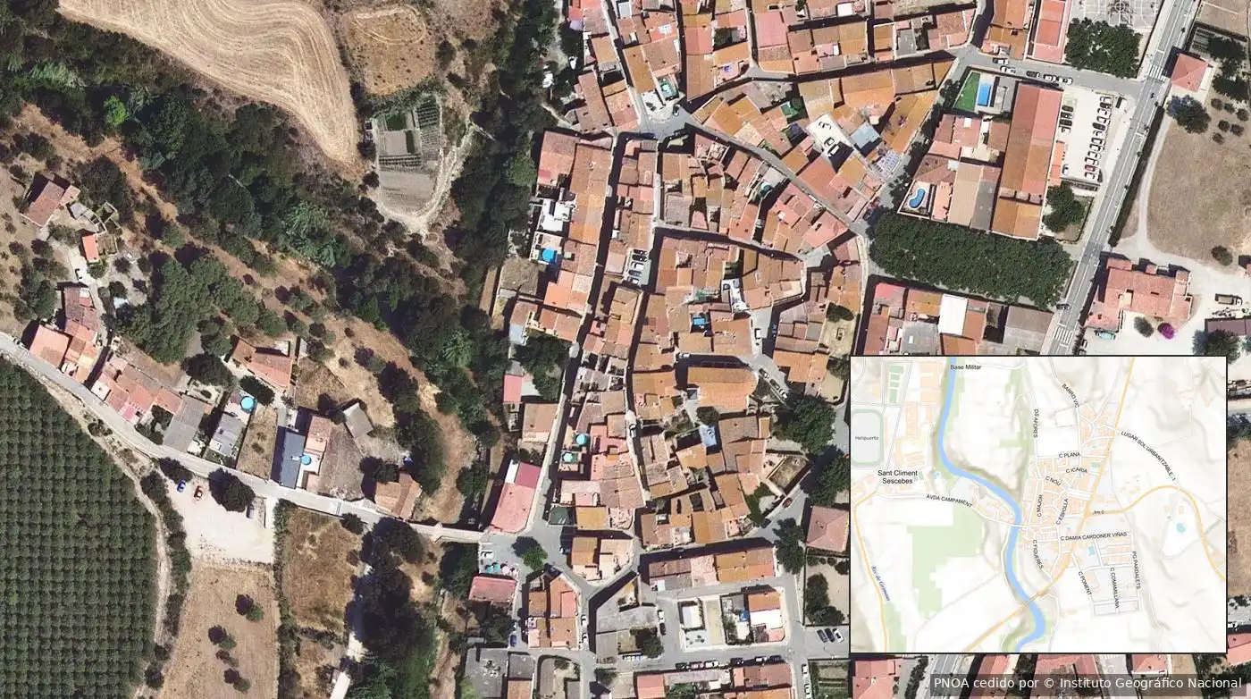 Exterior view of Flat for sale in Sant Climent Sescebes, Girona