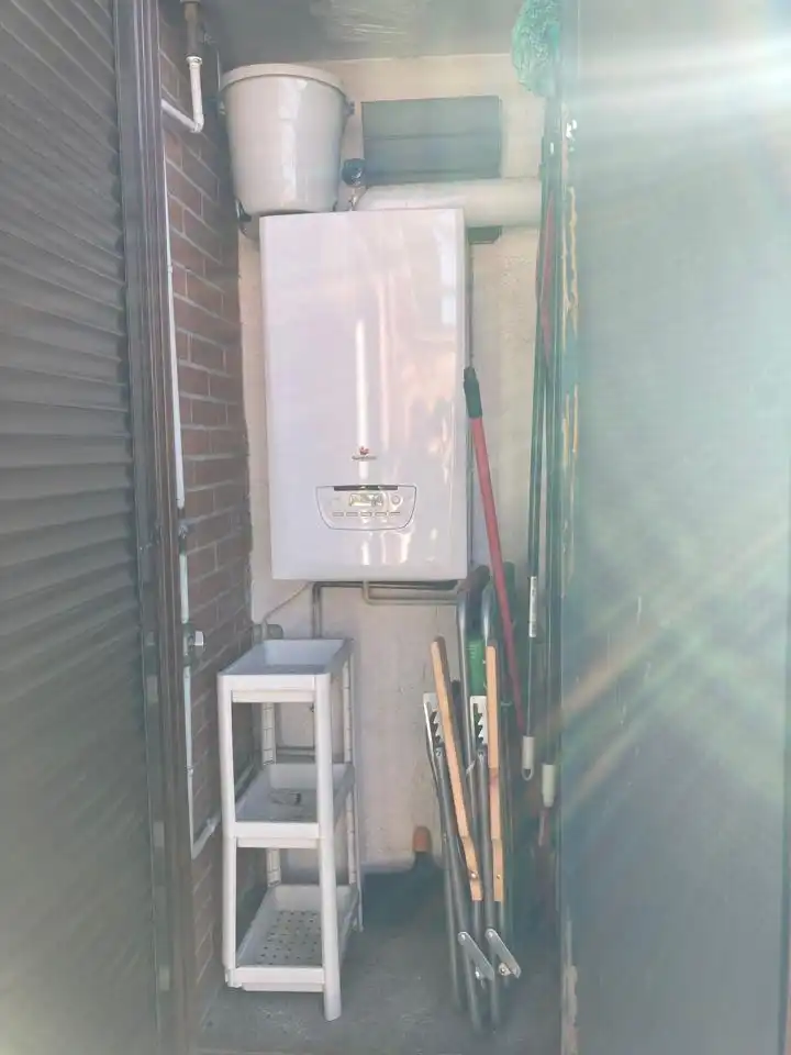 Balcony of Flat for rent in Madrid  with Air Conditioner, Heating and Parquet flooring