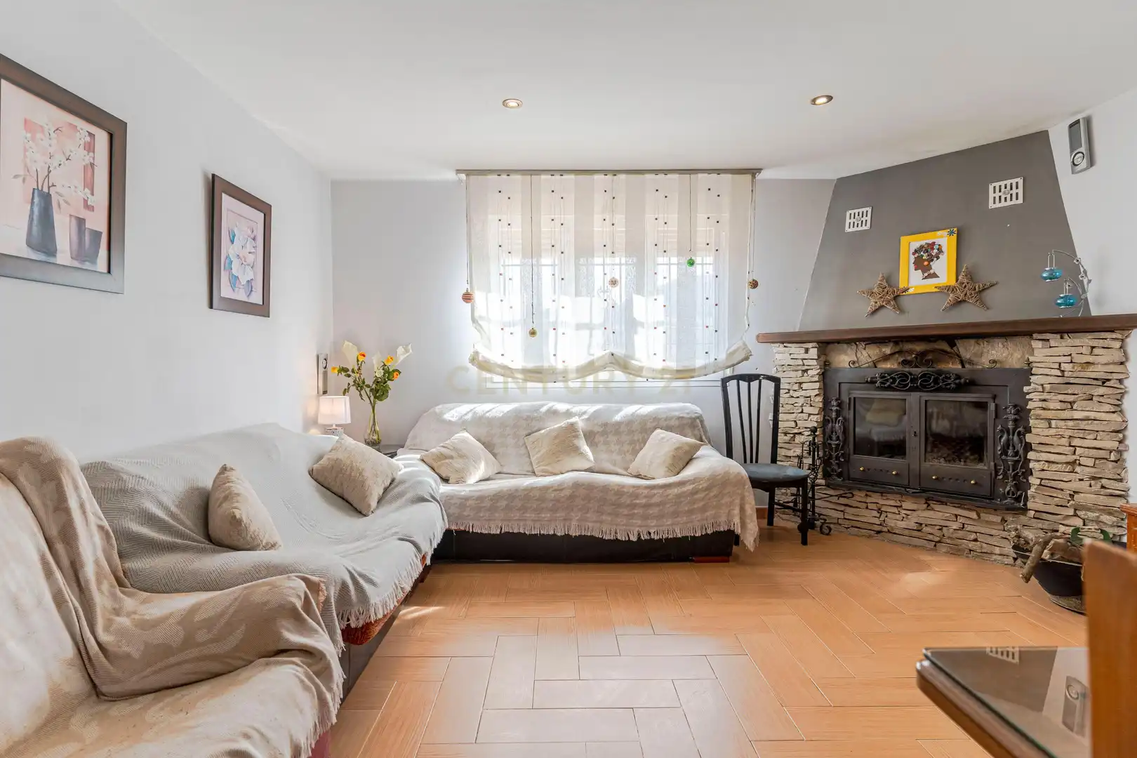 Sala d'estar de Casa o xalet en venda en El Valle