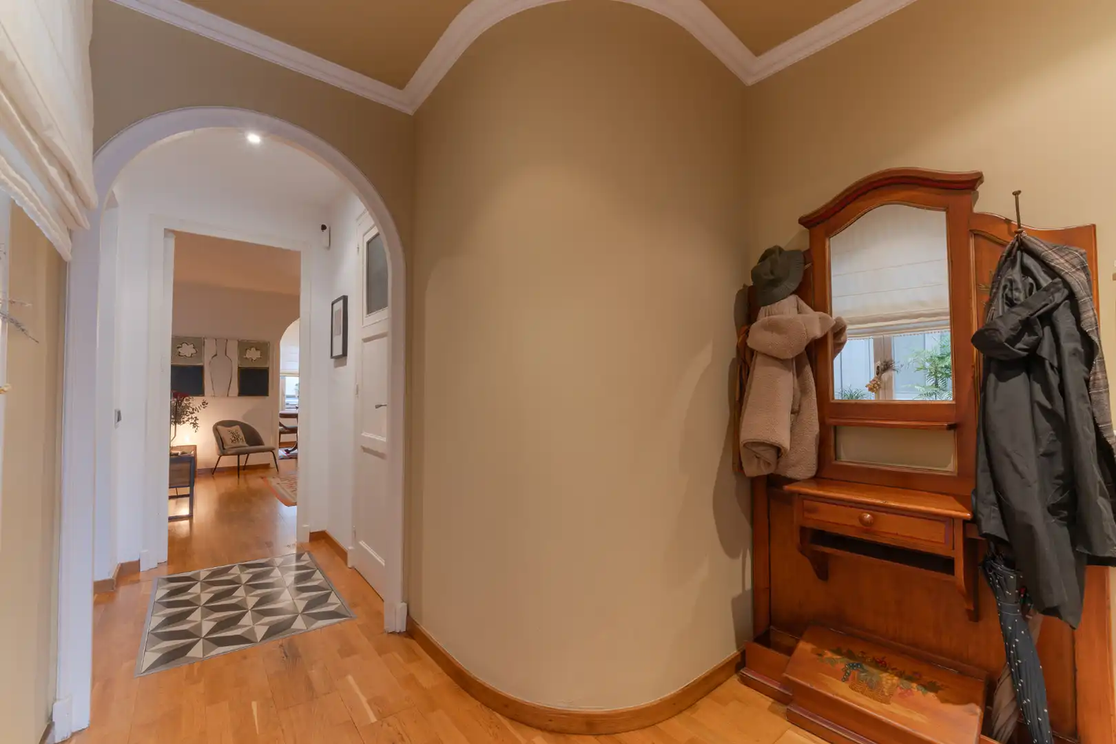 Wohnung zum Verkauf in Girona mit Heizung und Terrasse