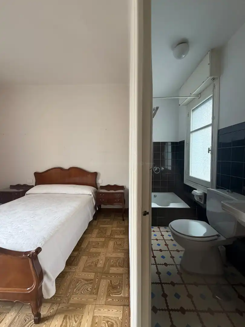 Bedroom of Flat for sale in Gijón   with Heating
