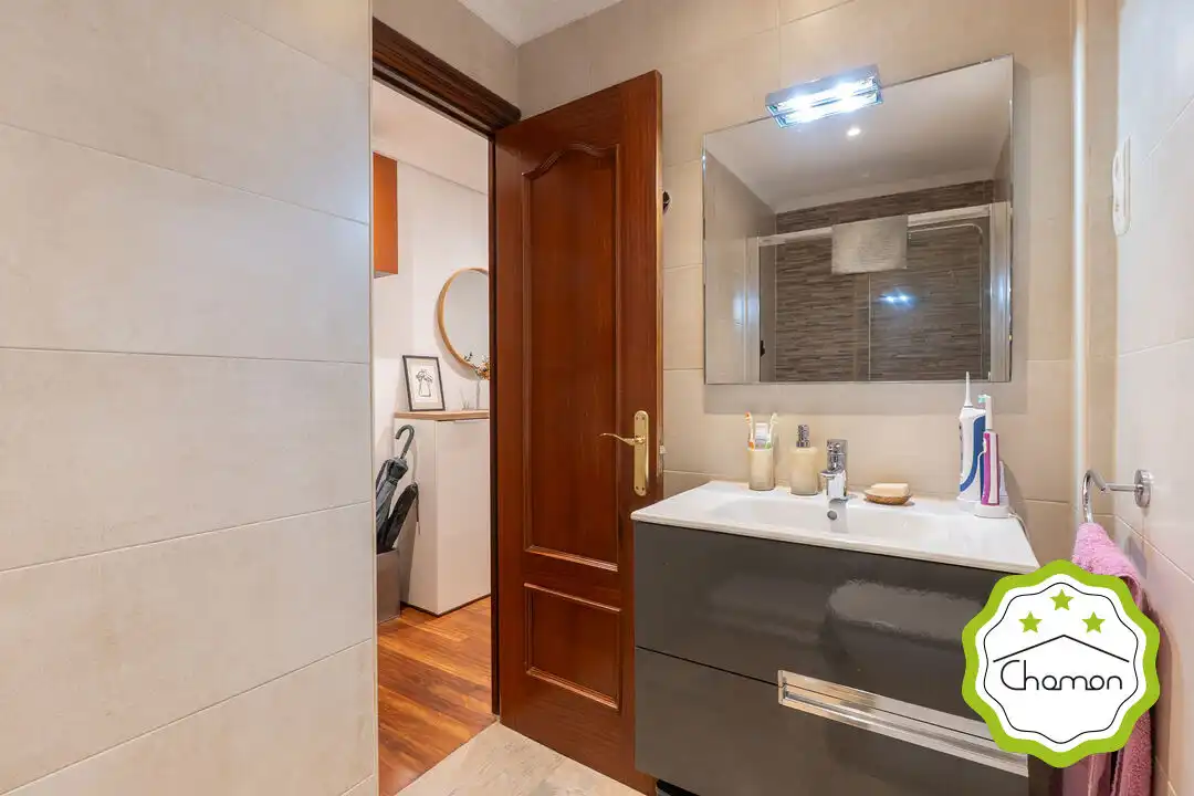 Flat for sale in Artatzu - Larraskitu