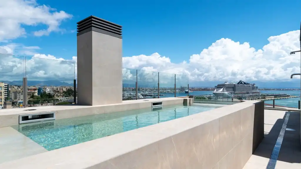 Piscina de Ático en venta en  Palma de Mallorca con Aire acondicionado, Calefacción y Terraza