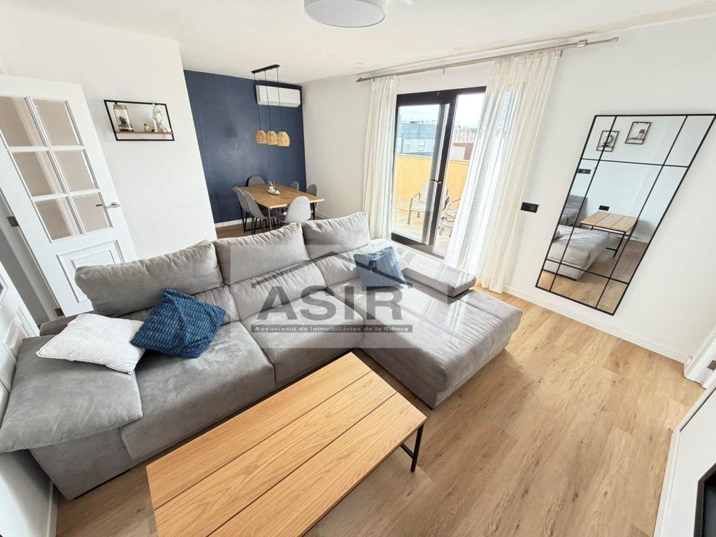 Sala d'estar de Àtic en venda en Alzira amb Aire condicionat