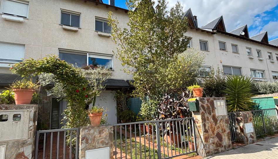 Photo 1 of Single-family semi-detached for sale in Carrer Pintor Sorolla, Viladecavalls, Barcelona