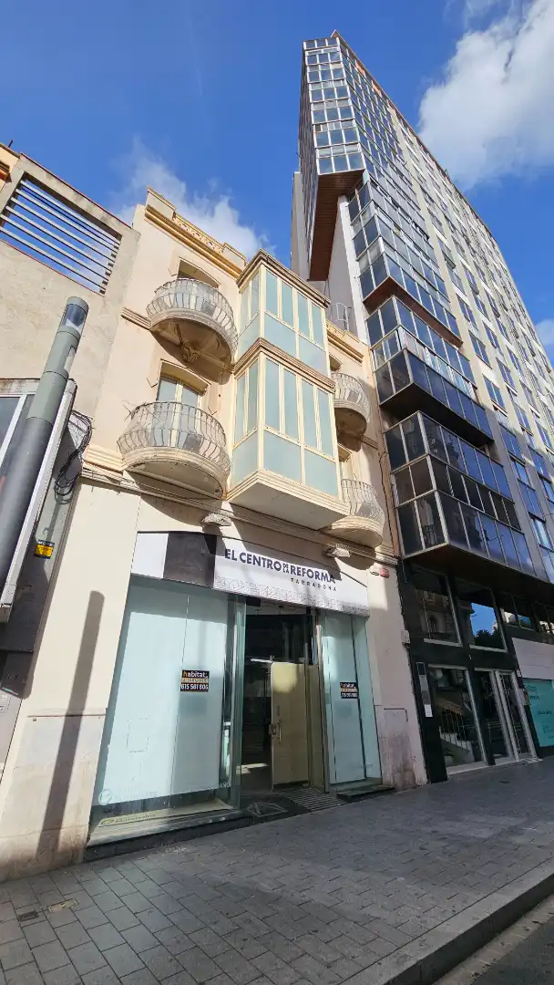 Local commercial à louer à Carrer de Cristòfor Colom 1, imagen 32