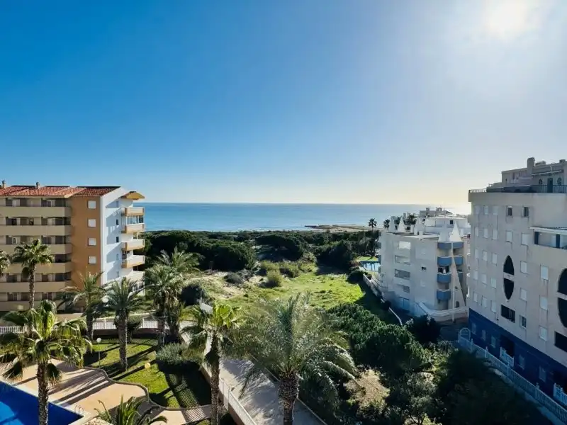 Vista exterior de Apartamento en venta en Guardamar del Segura con Aire acondicionado, Calefacción y Terraza