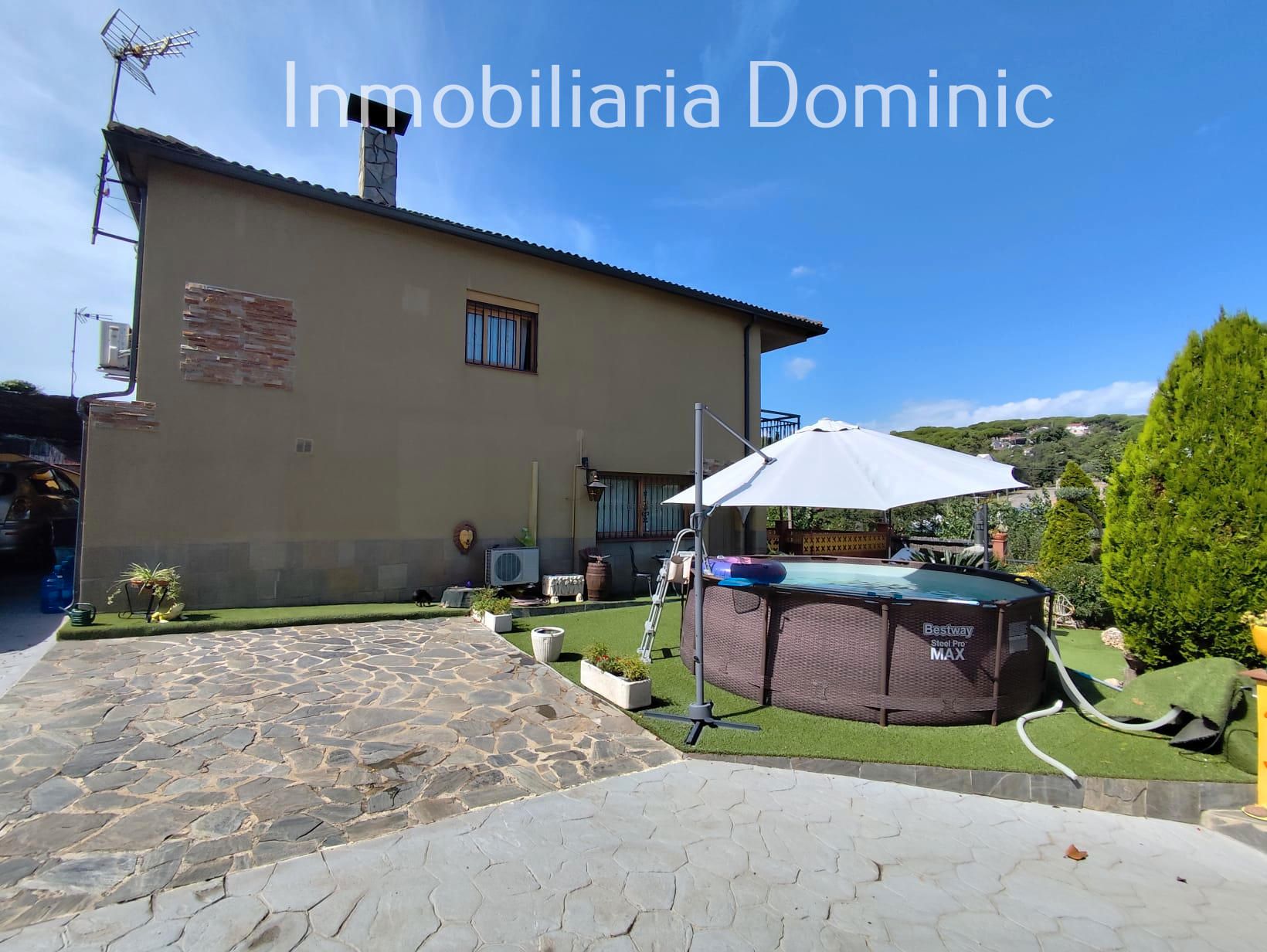 Vista exterior de Casa o xalet en venda en Maçanet de la Selva amb Aire condicionat, Calefacció i Jardí privat