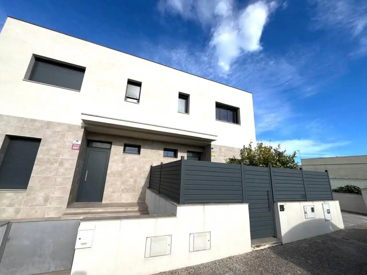 Exterior view of Houses for sale in Sils  with Private garden and Terrace