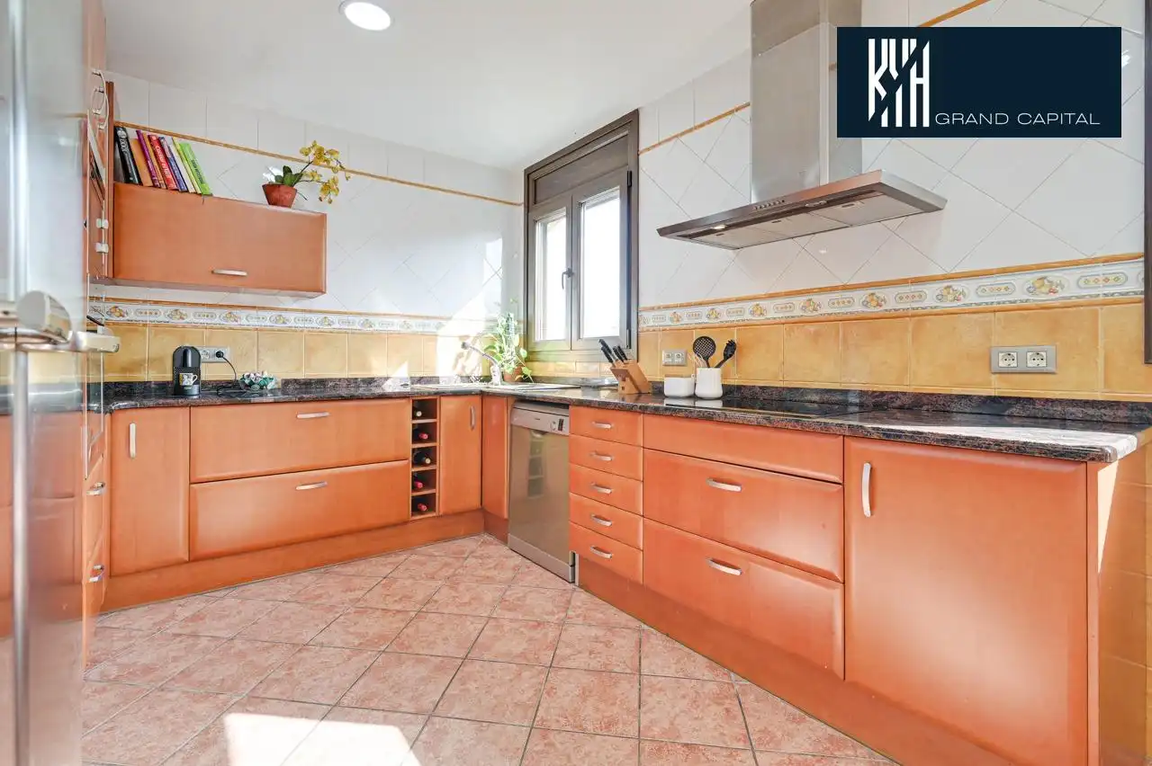 Casa con terraza en venta en Urbanització Llac del Cigne, imagen 26