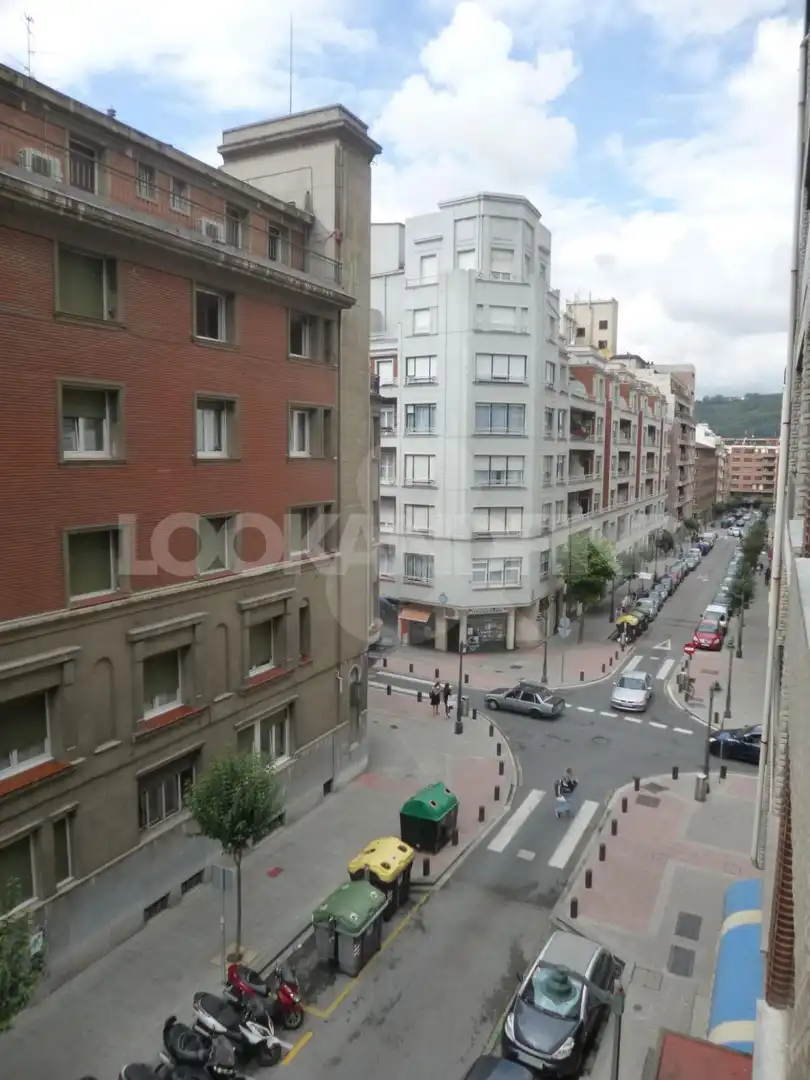 Local comercial en venda a Calle GENERAL EGUIA, imagen 3