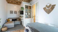 Living room of Flat for sale in  Barcelona Capital  with Air Conditioner, Heating and Parquet flooring