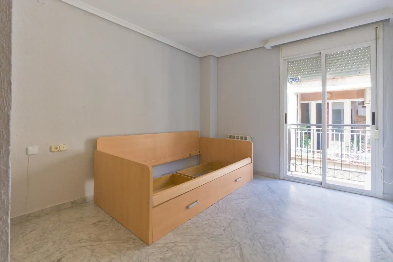 Flat for rent in Calle AFAN DE RIBERA, Fígares