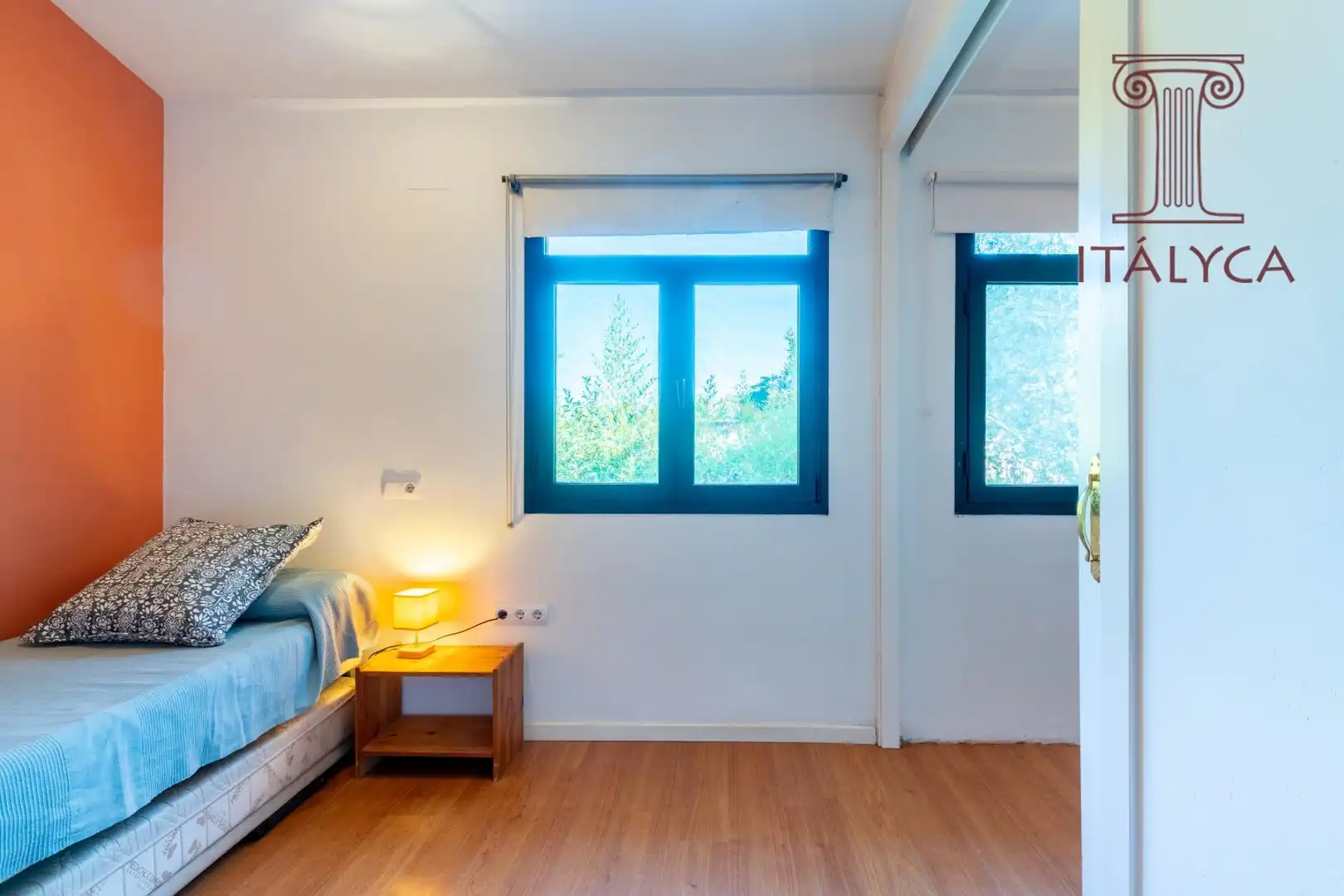 Bedroom of Houses for sale in El Castillo de las Guardas  with Private garden, Terrace and Community pool