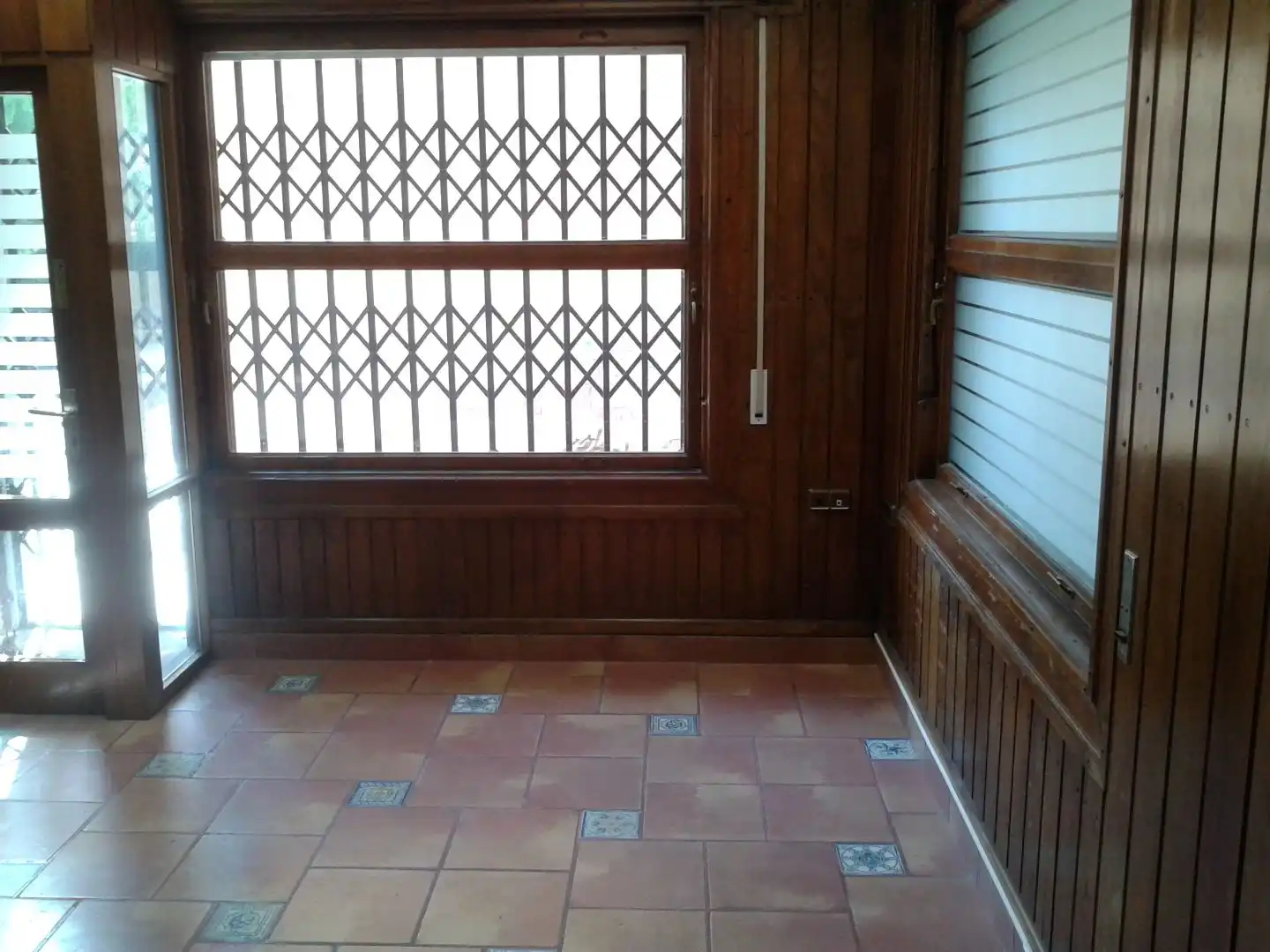 Büro zur Miete in Monzón, Huesca