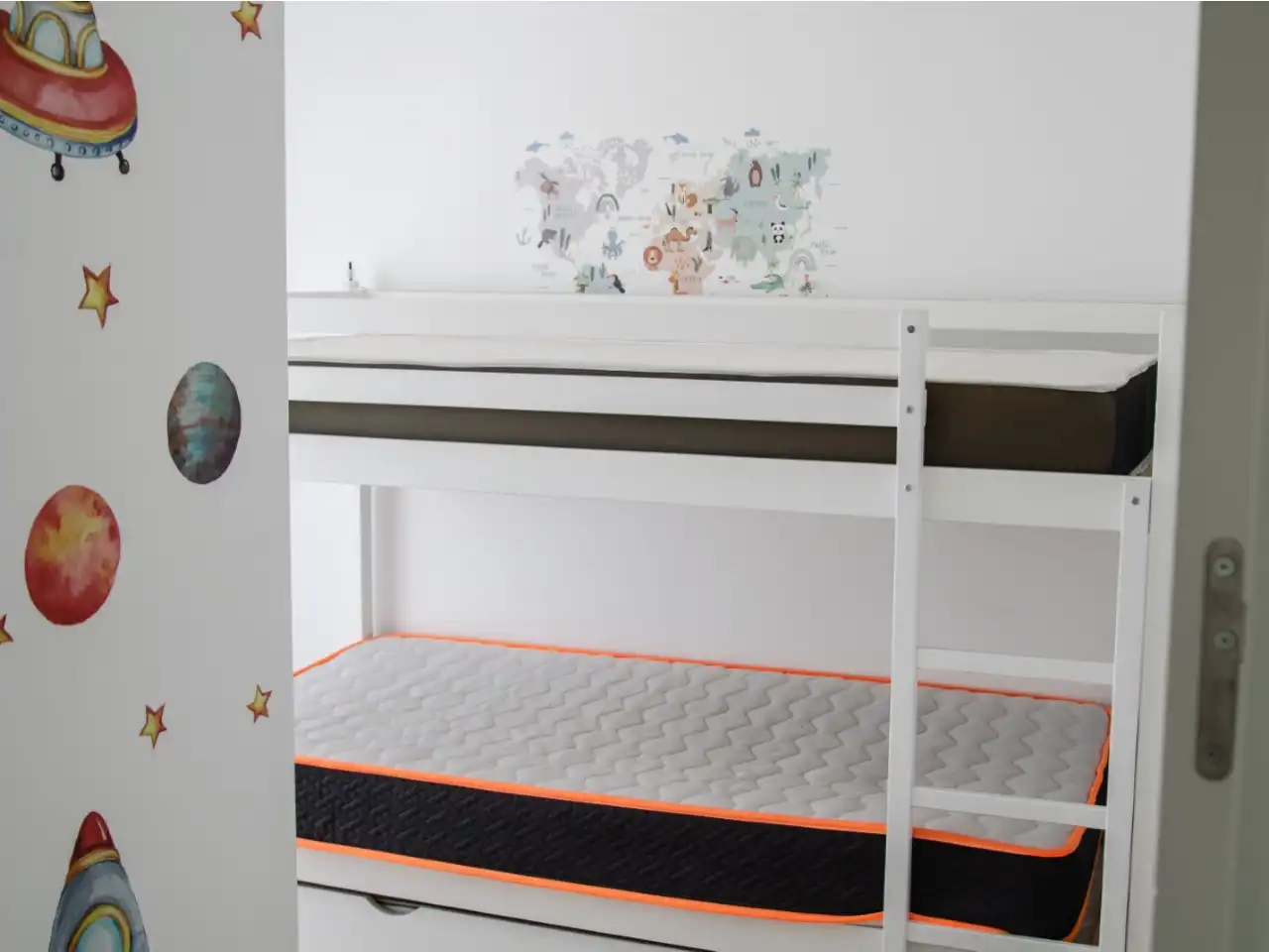 Dormitori de Casa o xalet en venda en Bétera amb Aire condicionat, Jardí privat i Terrassa