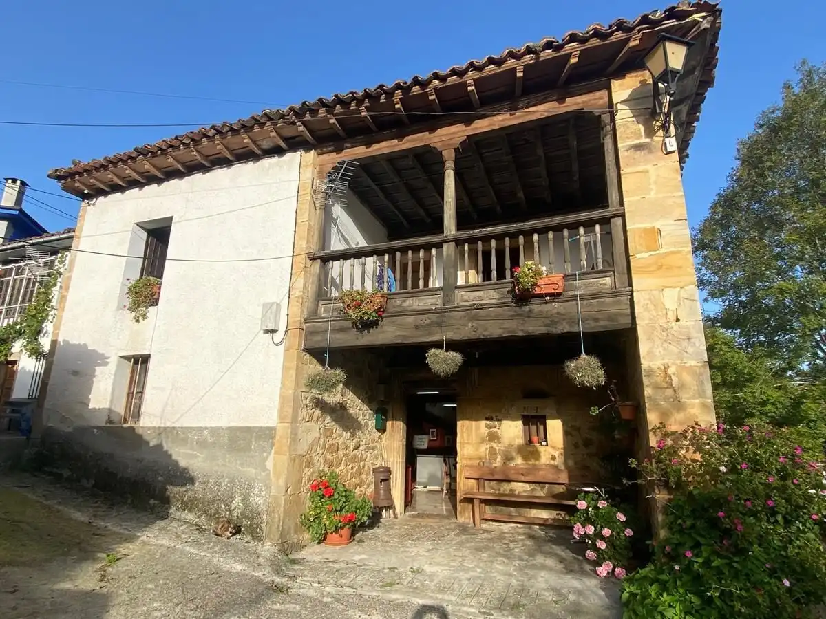 Adossat en venda a Cabrales, imagen 2
