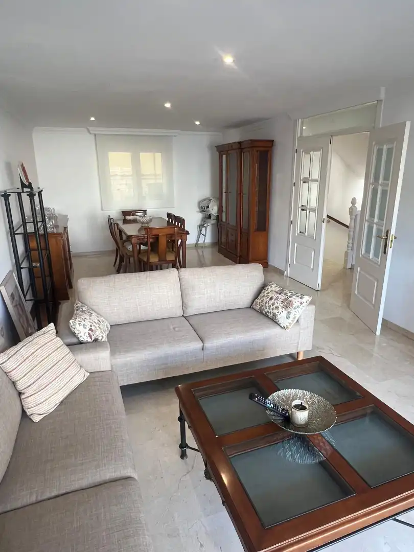 Sala de estar de Casa adosada en venta en Melilla con Aire acondicionado, Jardín privado y Terraza